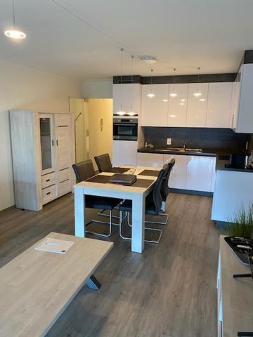 Studio 405 Op Zeedijk Met Frontaal Zeezicht 4De Verdiep Миделкерк Экстерьер фото